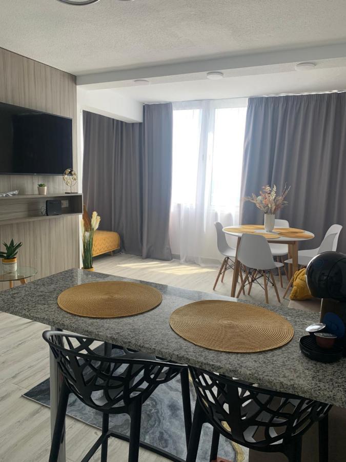 Apartamentos De Benidorm, Playa Poniente, Espana Eksteriør bilde
